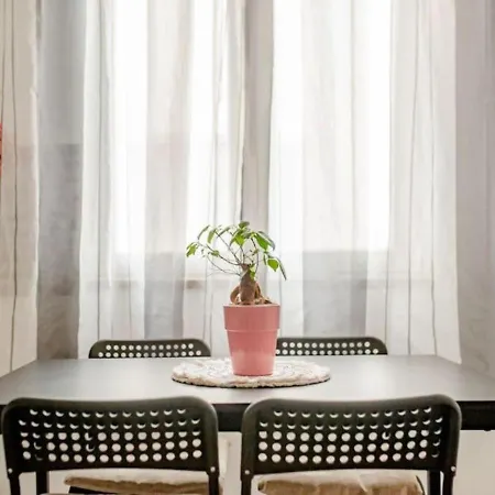 Il Barone Rosso ホームステイ *