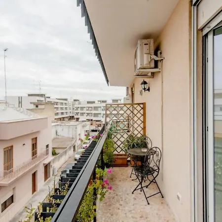 Quarto em Acomodações Particulares Il Barone Rosso Lecce